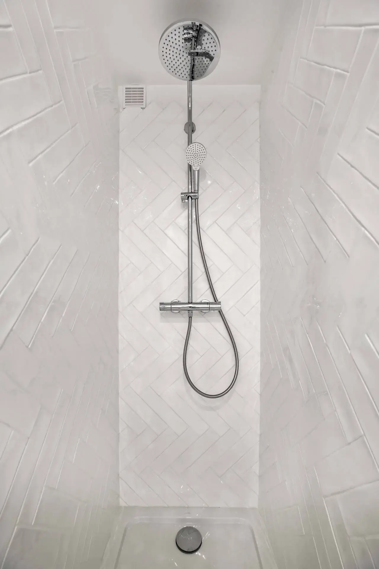 Rénovation douche à Colombes par Nadia Duffieux bdDesigner d'espace