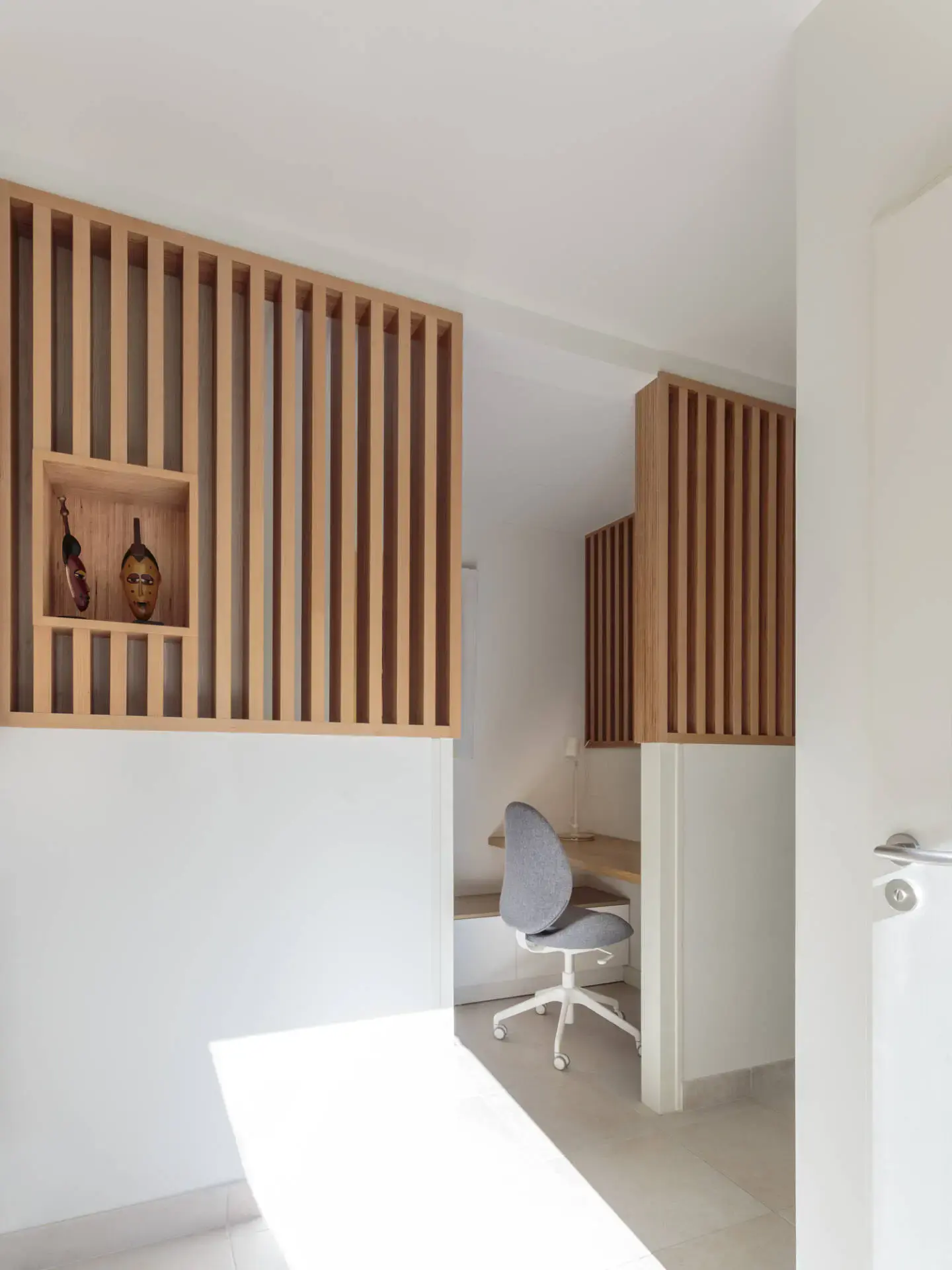 Transformation salle de bain PMR en bureau - vue 4